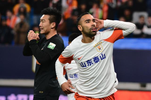 模拟器-泰山结束4场不胜 德尔加多替补绝杀该受康熙重用