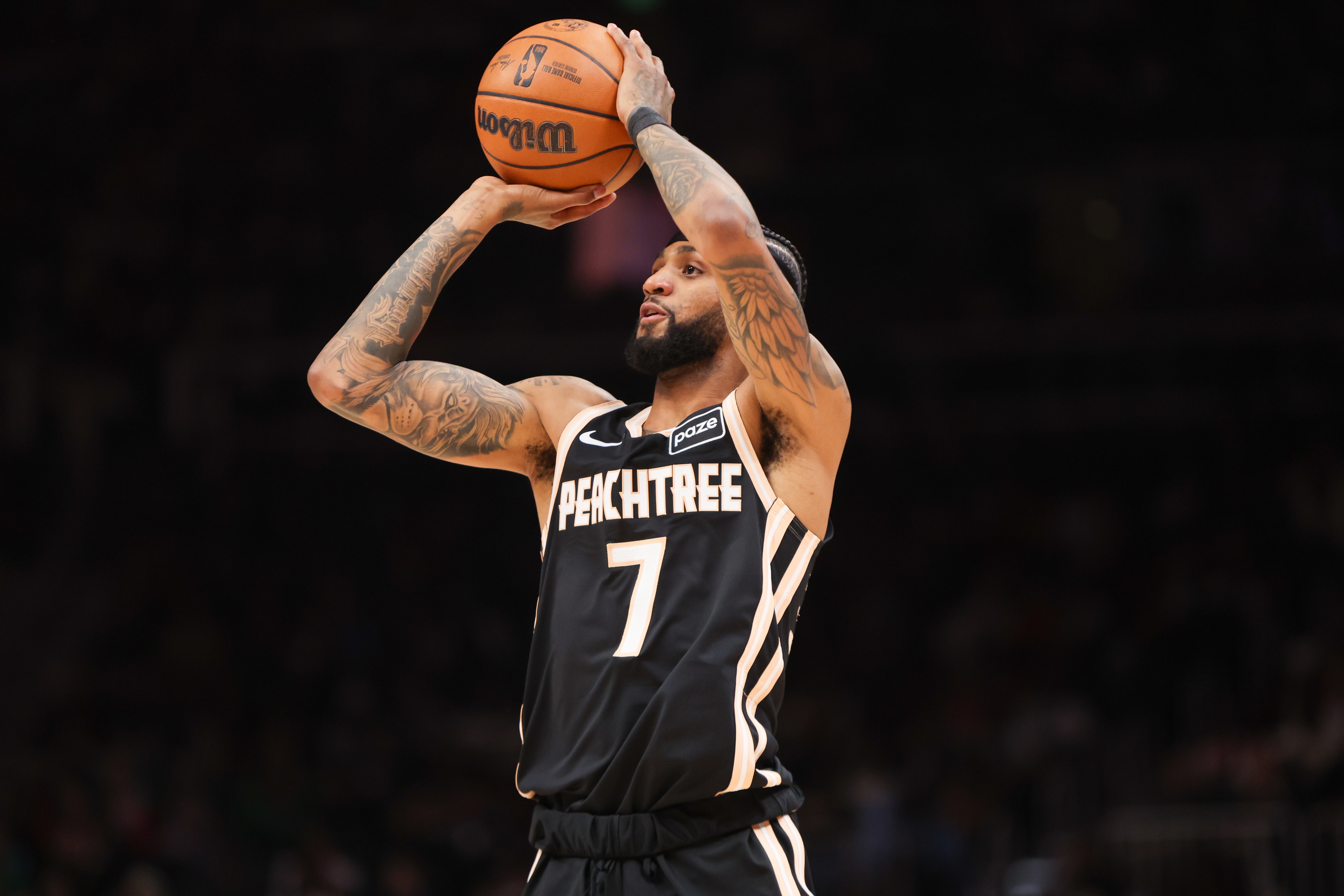 Baccara Gaming-才打1分钟！老鹰连中三分打停太阳 分差上双&amp;加上次节末段14-0